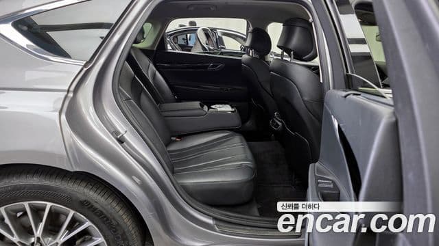 Genesis Electrified G80 2022 — ფოტო 12/20