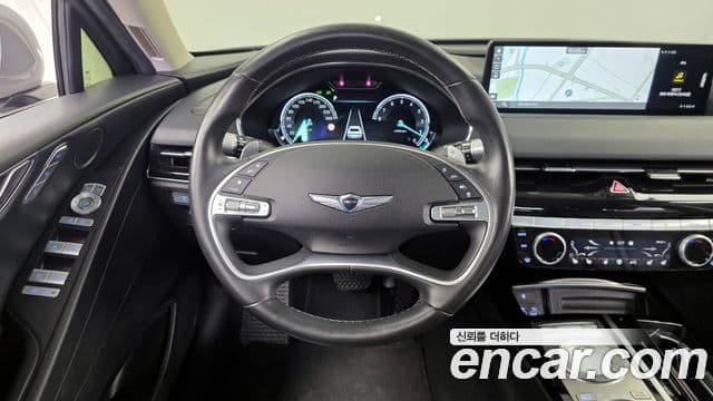 Genesis Electrified G80 2022 — ფოტო 13/20