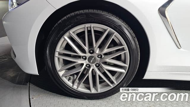 Genesis G70 2019 — Şəkil 5/20