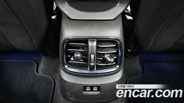 Mini Cooper Countryman 2023 — ფოტო 18/20