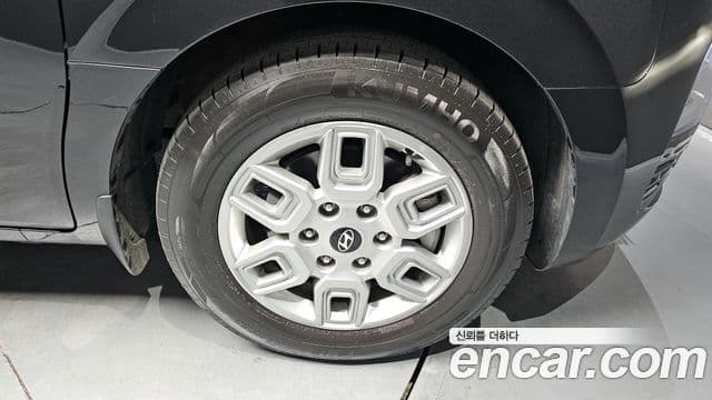 Hyundai Staria 2024 — ფოტო 5/20