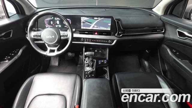 Kia Sportage 2023 — ფოტო 6/20