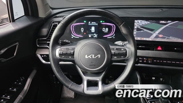Kia Sportage 2023 — ფოტო 12/20