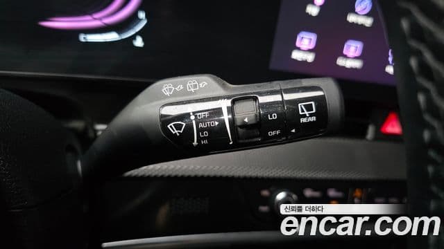 Kia Sportage 2023 — ფოტო 18/20