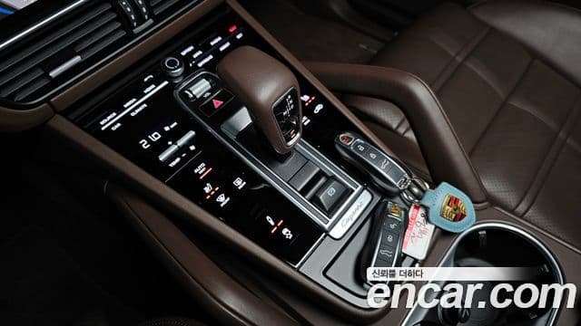 Porsche Cayenne 2021 — Şəkil 9/20
