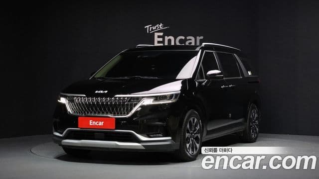 Kia Carnival 2022 — Фото 1/20