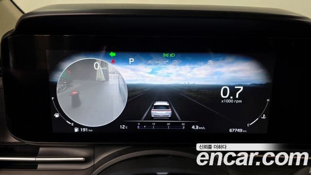 Kia Carnival 2022 — Фото 8/20