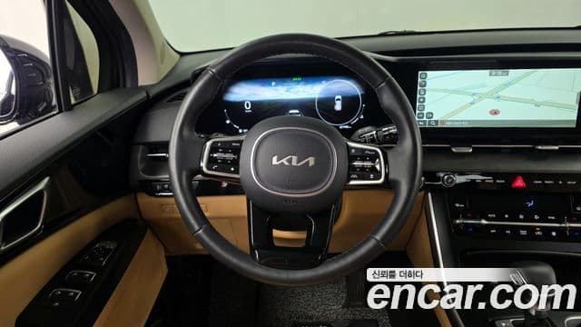 Kia Carnival 2022 — Фото 13/20
