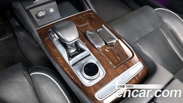 Kia The K9 2018 — ფოტო 9/20