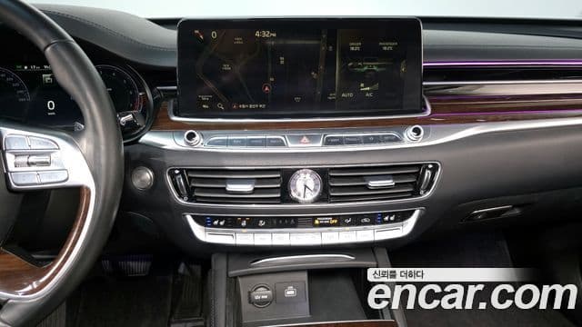 Kia The K9 2018 — ფოტო 15/20