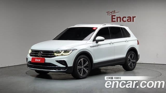 Volkswagen Tiguan 2022 — ფოტო 1/20