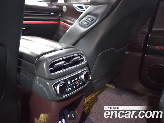 Genesis GV80 2022 — фото 8 из 20