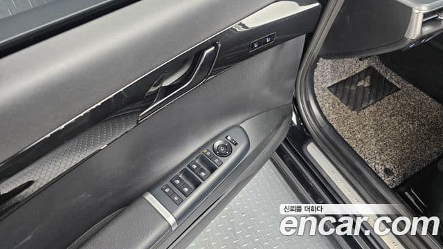 Hyundai Grandeur 2023 — Şəkil 17/20