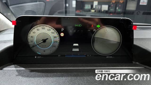 Hyundai Staria 2021 — Şəkil 8/20