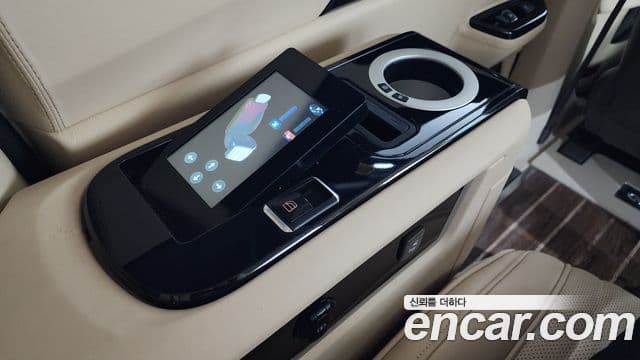 Kia Carnival 2020 — Şəkil 18/20