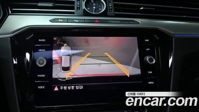 Volkswagen Arteon 2019 — ფოტო 14/20