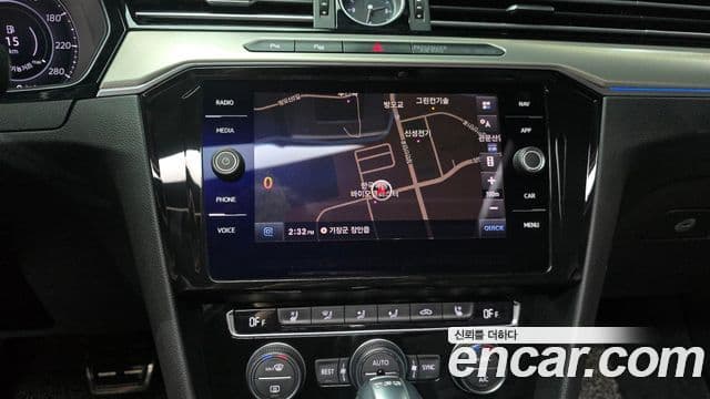 Volkswagen Arteon 2019 — ფოტო 16/20