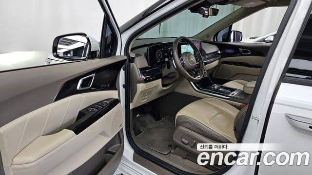 Kia Carnival 2021 — ფოტო 10/20