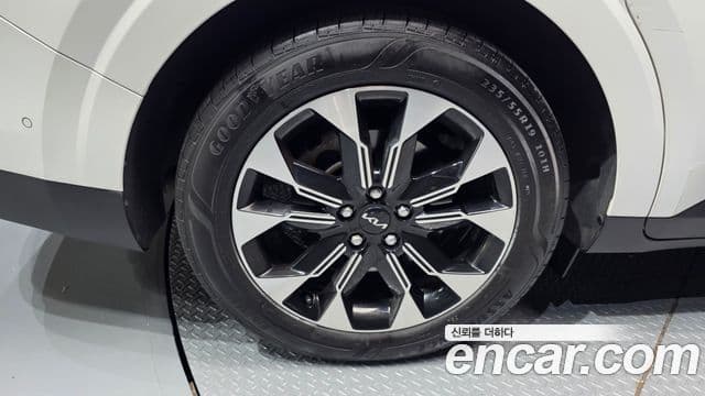 Kia Carnival 2023 — Şəkil 5/20