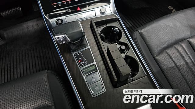 Audi A6 2022 — фото 9 из 20