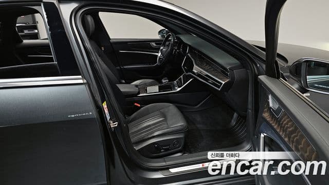 Audi A6 2022 — ფოტო 10/20