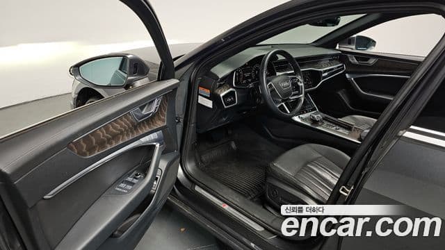 Audi A6 2022 — фото 11 из 20