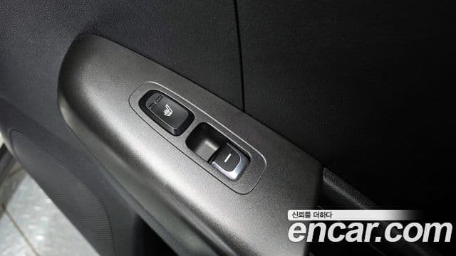 Kia Sportage The Bold 2020 — Şəkil 14/20