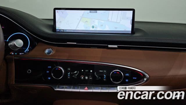 Genesis GV70 2021 — Şəkil 14/20
