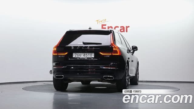 Volvo XC60 2019 — Şəkil 4/20