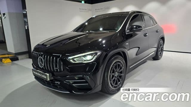 Mercedes-Benz GLA-Class 2023 — ფოტო 1/20
