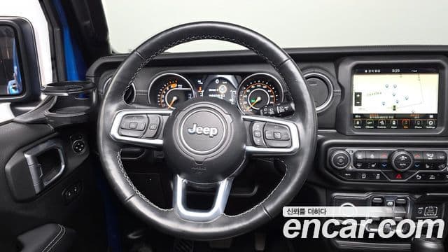 Jeep Wrangler 2022 — Photo 16/20