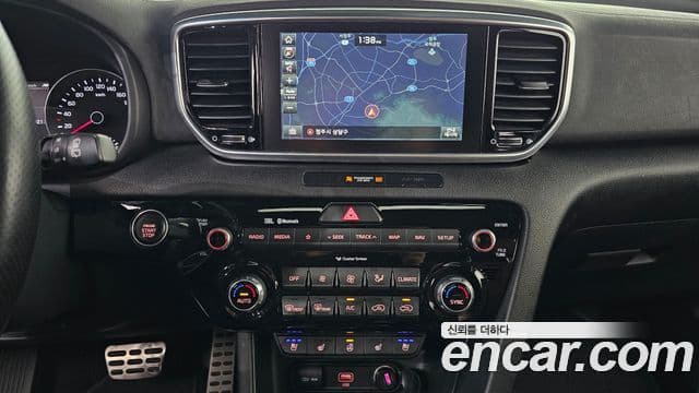 Kia Sportage The Bold 2019 — Şəkil 16/20