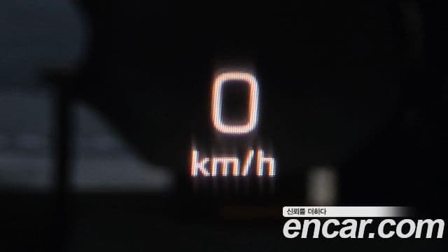 Mercedes-Benz E-Class 2018 — Şəkil 16/20