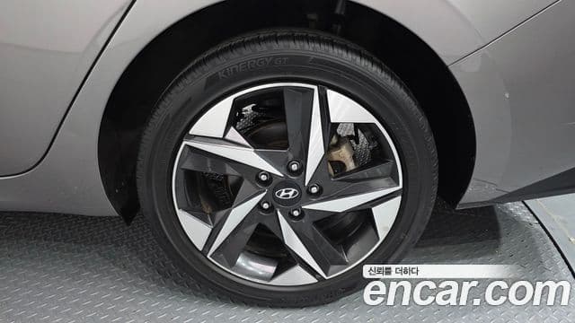 Hyundai The New Avante Hybrid 2020 — Şəkil 17/20