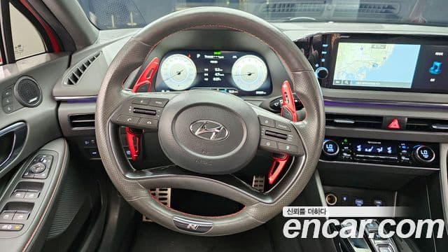 Hyundai Sonata 2021 — ფოტო 13/20