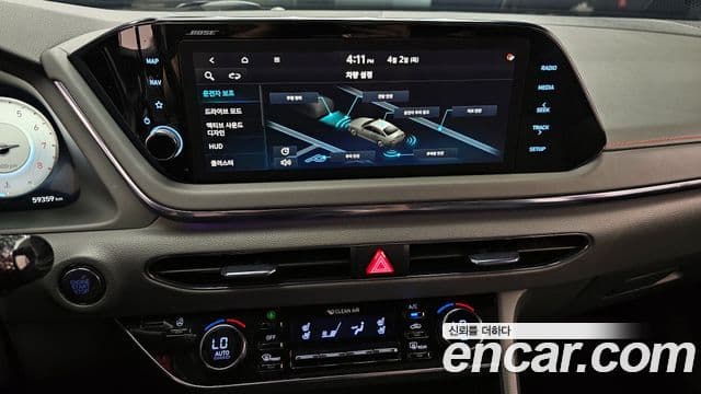 Hyundai Sonata 2021 — ფოტო 14/20