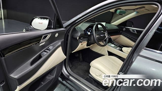 Genesis GV80 2021 — фото 11 из 20
