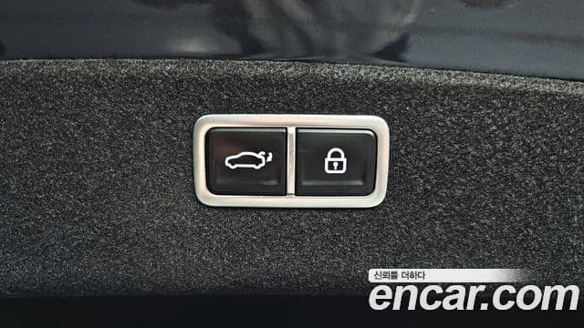 Genesis Electrified G80 2022 — ფოტო 19/20