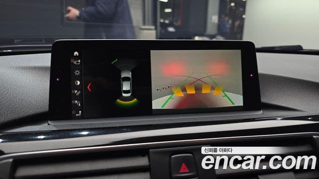 BMW 3 Series 2018 — ფოტო 17/20