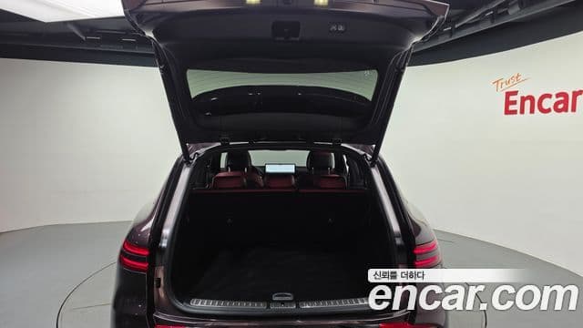 Genesis GV70 2021 — ფოტო 12/20
