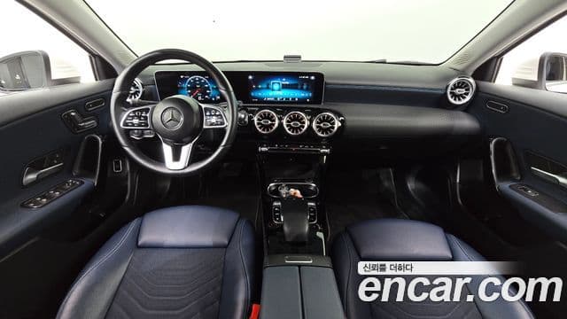 Mercedes-Benz A-Class 2020 — фото 7 из 20