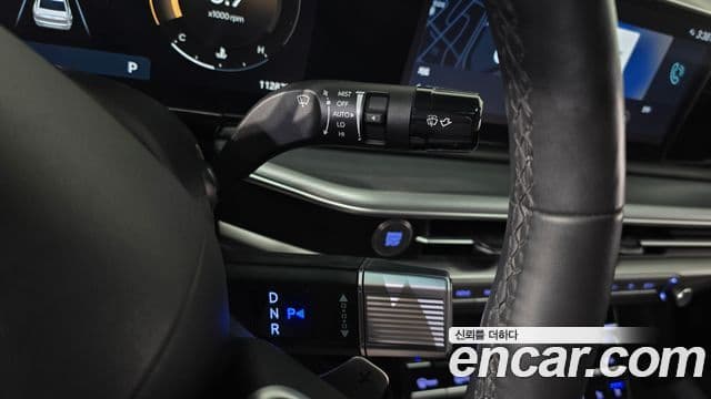 Hyundai Grandeur Hybrid 2023 — Photo 8/20