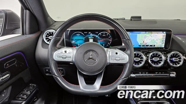 Mercedes-Benz GLA-Class 2020 — ფოტო 12/20