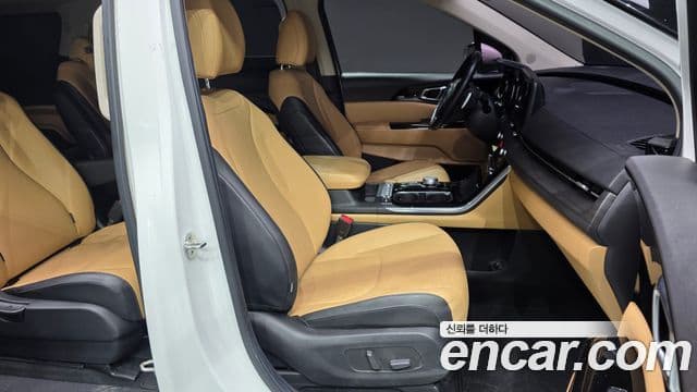 Kia Carnival 2020 — Şəkil 10/20