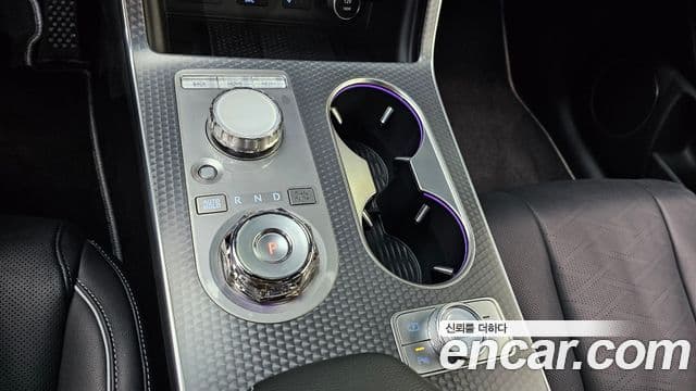 Genesis GV80 Coupe 2024 — ფოტო 18/20