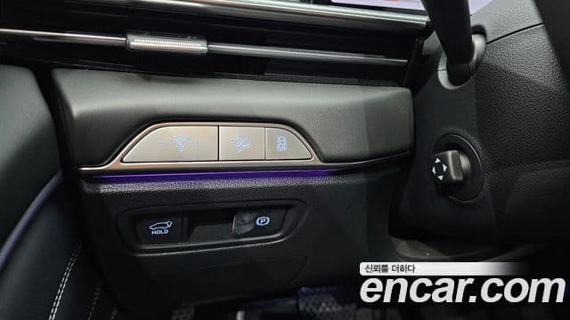 Genesis GV80 Coupe 2024 — ფოტო 17/20