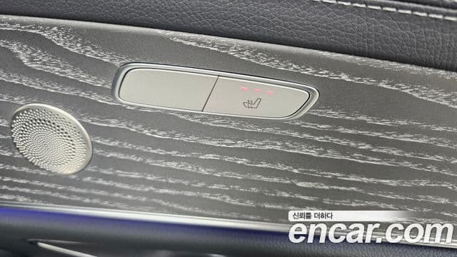 Mercedes-Benz E-Class 2022 — Şəkil 18/20