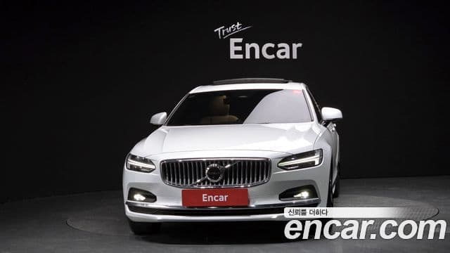 Volvo S90 2022 — Photo 12/20