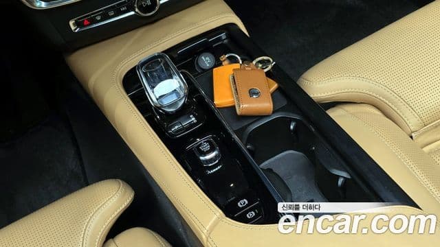Volvo S90 2022 — Photo 10/20