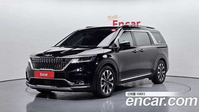 Kia Carnival 2023 — ფოტო 1/20
